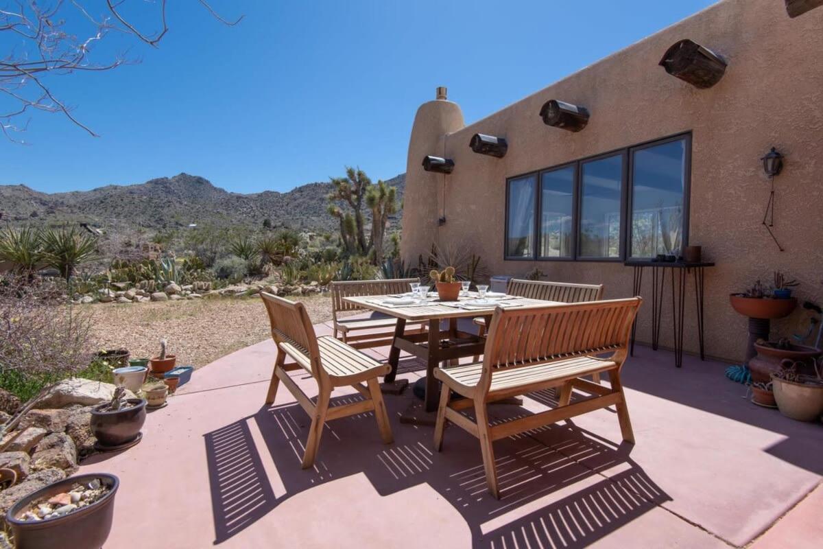 Renovated Lodge - Room 2 With Pool Access Joshua Tree Εξωτερικό φωτογραφία